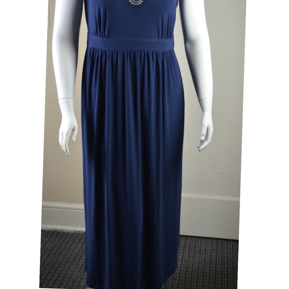 Elementz Woman Maxi Dress with Embellished V Neck - Size 1X - Picture 5 of 7